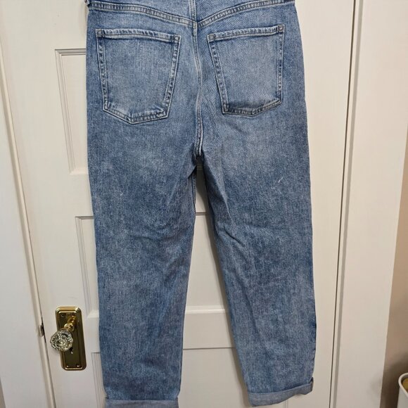 Old Navy Extra high-Rise Sky-Hi Straight Distressed Jean light wash Button front - Picture 3 of 7